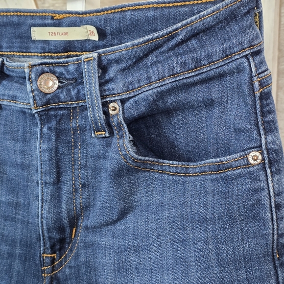 Levi Strauss & Co. Jeans, 726 High-Rise Flare, Dark Denim, Women's, Size W26 L32 - Picture 3 of 13